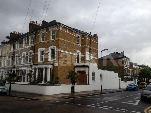 			New Instruction, 4 Bedroom, 1 bath, 1 reception House			 Brooke Road, STOKE NEWINGTON